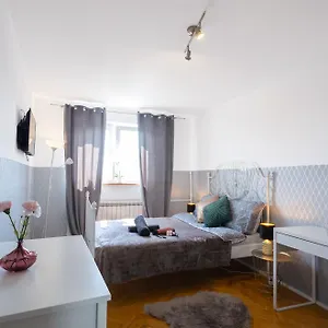 Hostel Clicktheflat Wilson Square, Warszawa
