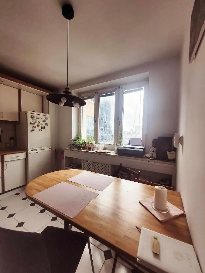 Silversky Apartment Warszawa Nocleg ze śniadaniem